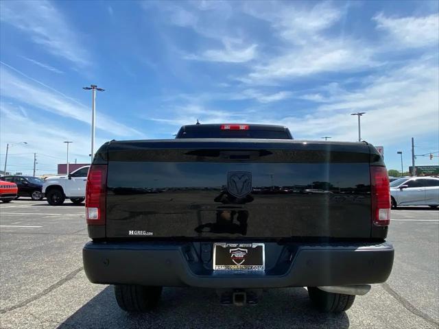 2022 Ram 1500 Classic Warlock Quad Cab 4x4 6'4" Box