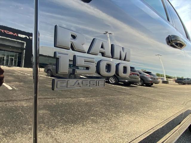 2022 Ram 1500 Classic Warlock Quad Cab 4x4 6'4" Box