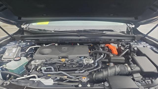 2025 Mazda CX-50 Hybrid Preferred Package