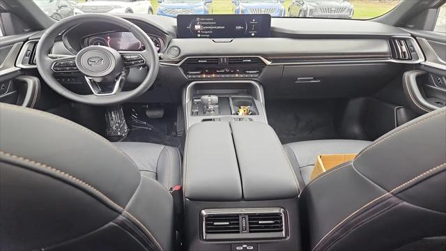 2025 Mazda CX-70 Premium Plus Package