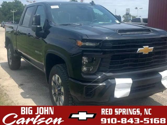 2026 Chevrolet Silverado 2500HD Crew Cab, Standard Bed, Custom, RWD for sale in Red Springs, NC