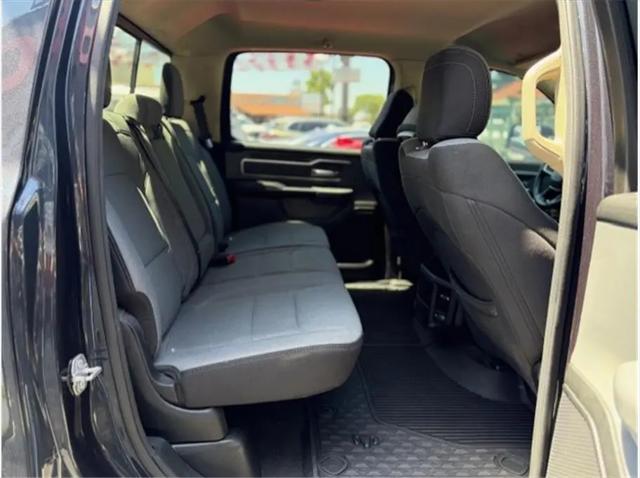 2019 Ram 1500 Big Horn/Lone Star Crew Cab 4x4 5'7" Box