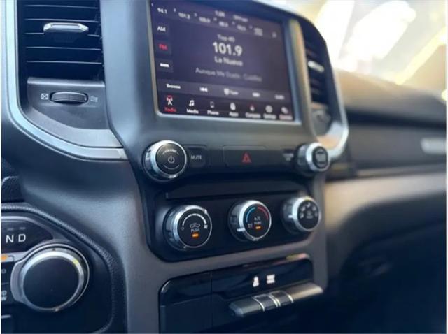 2019 Ram 1500 Big Horn/Lone Star Crew Cab 4x4 5'7" Box