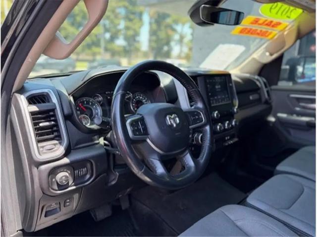 2019 Ram 1500 Big Horn/Lone Star Crew Cab 4x4 5'7" Box