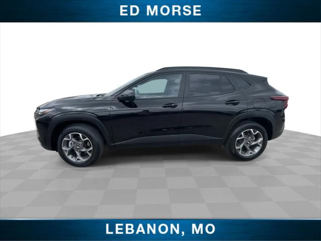 2025 Chevrolet Trax FWD LT