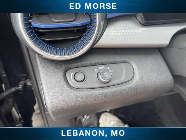2025 Chevrolet Trax FWD LT