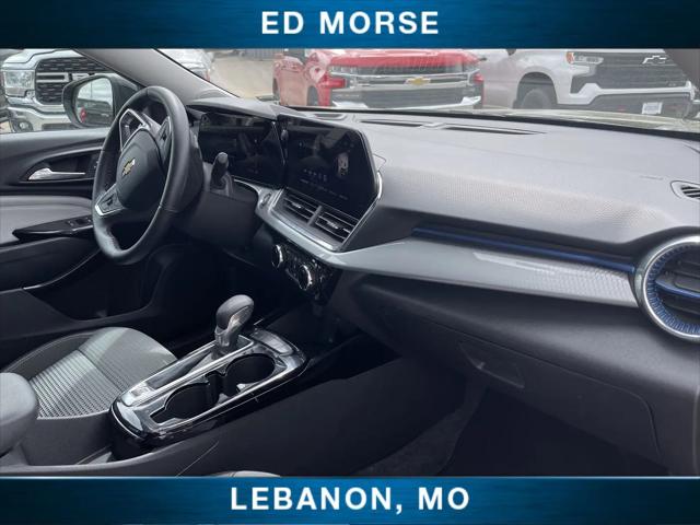 2025 Chevrolet Trax FWD LT