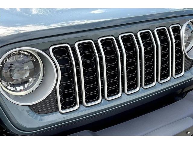 2026 Jeep Wrangler 4-Door Sahara 4x4