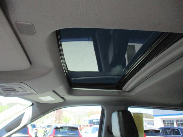 2021 Chevrolet Silverado 1500 4WD Crew Cab Short Bed RST