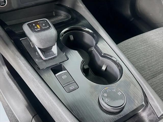 2022 Nissan Rogue SV Intelligent AWD