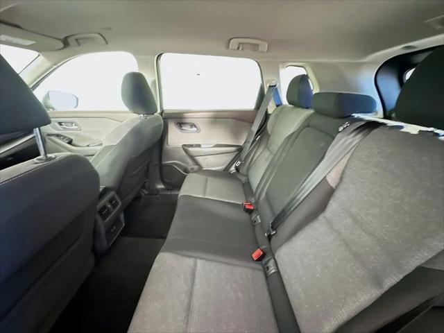 2022 Nissan Rogue SV Intelligent AWD
