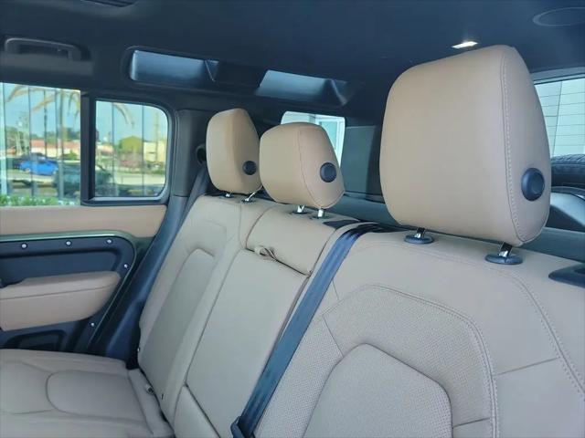 2026 Land Rover Defender P400 X-Dynamic SE