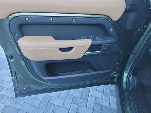 2026 Land Rover Defender P300 S