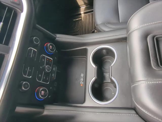 2023 Chevrolet Suburban 4WD LT