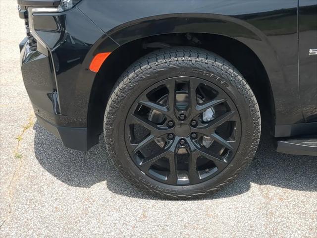 2023 Chevrolet Suburban 4WD LT
