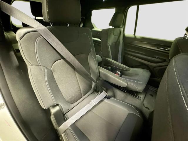 2026 Jeep Grand Cherokee L Altitude 4x2