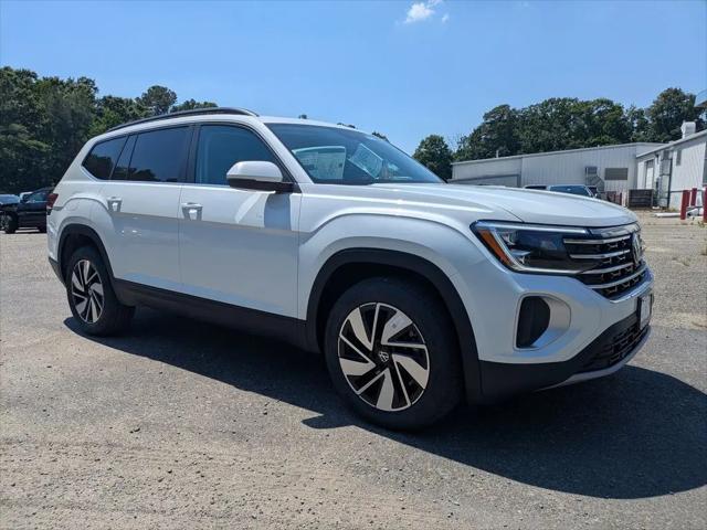 2026 Volkswagen Atlas SE with Technology