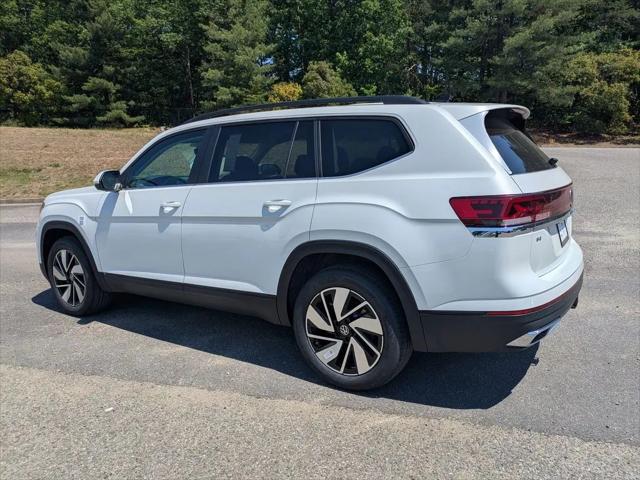 2026 Volkswagen Atlas SE with Technology