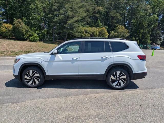 2026 Volkswagen Atlas SE with Technology