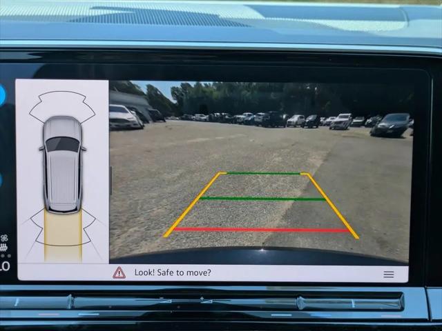 2026 Volkswagen Atlas SE with Technology