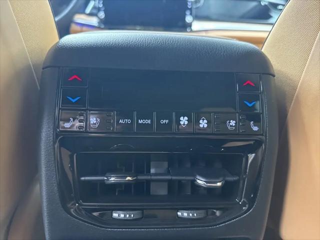2026 Jeep Grand Cherokee L Summit 4x4