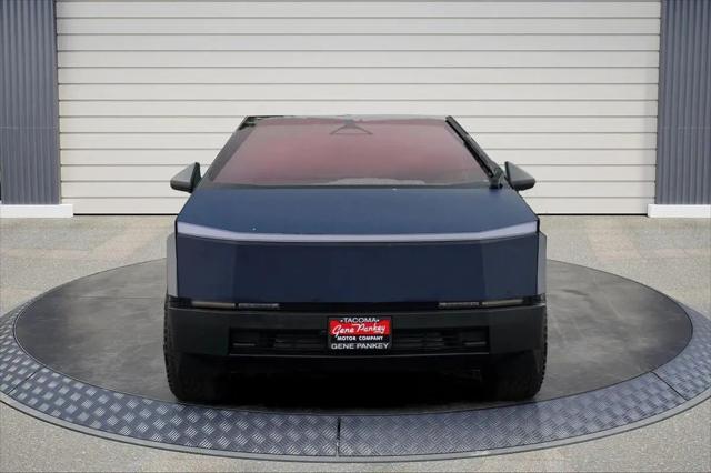 2025 Tesla Cybertruck Cyberbeast