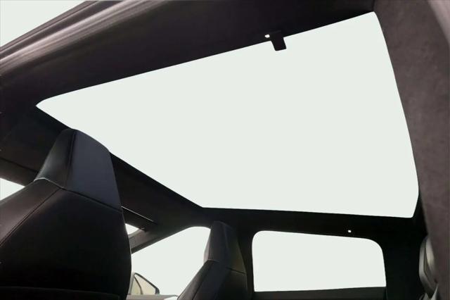 2025 Tesla Cybertruck Cyberbeast