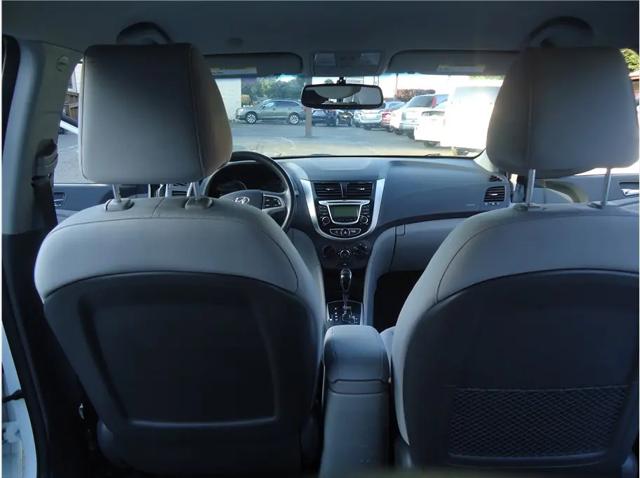 2013 Hyundai Accent SE