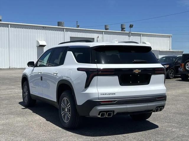 2026 Chevrolet Traverse FWD LT