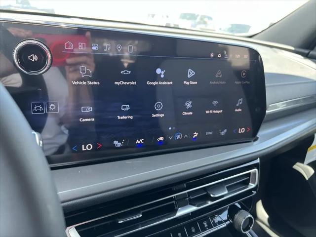 2026 Chevrolet Traverse FWD LT