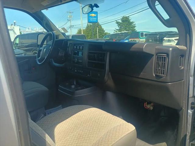 2017 Chevrolet Express LS