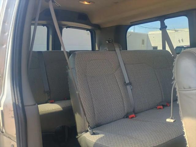 2017 Chevrolet Express LS