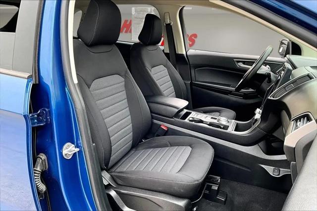 2023 Ford Edge SE