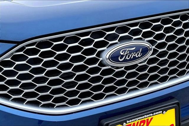 2023 Ford Edge SE