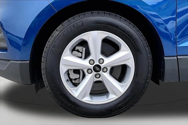 2023 Ford Edge SE