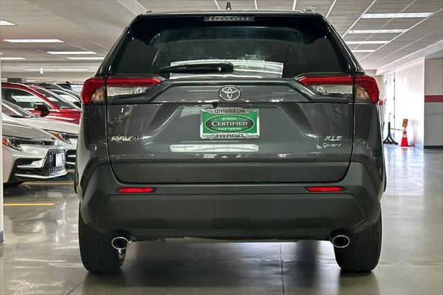 2025 Toyota RAV4 Hybrid XLE