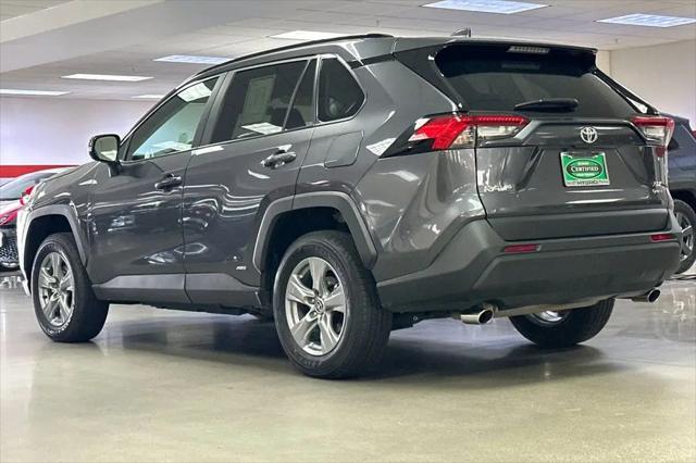 2025 Toyota RAV4 Hybrid XLE