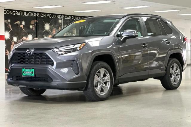 2025 Toyota RAV4 Hybrid XLE