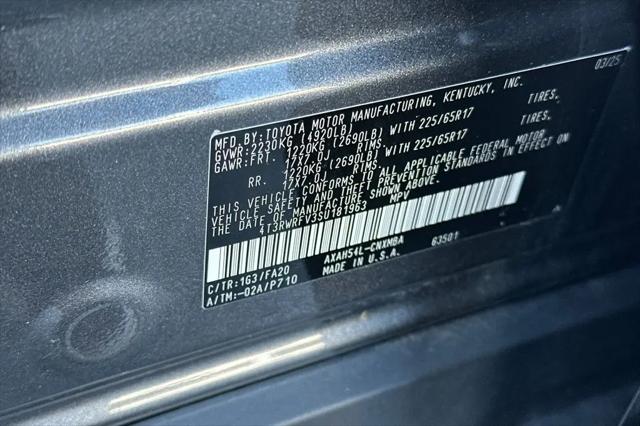 2025 Toyota RAV4 Hybrid XLE