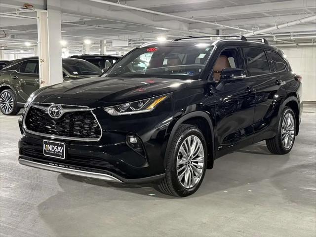 2025 Toyota Highlander Hybrid Platinum for sale in Alexandria, VA