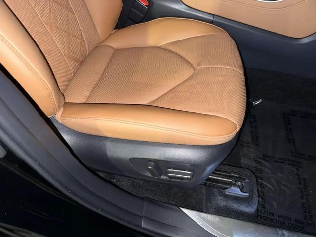 2025 Toyota Highlander Hybrid Platinum