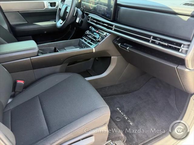 2025 Hyundai Santa Fe SE