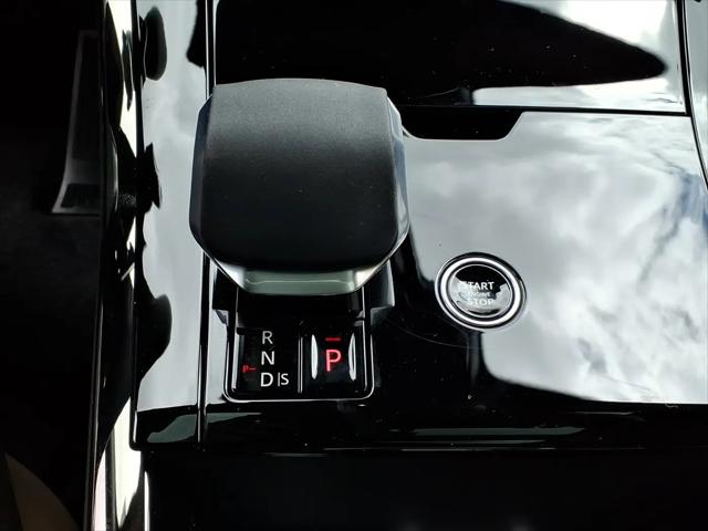2026 Land Rover Range Rover Sport P460e Dynamic SE