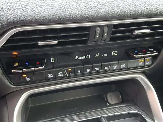 2024 Mazda X-90 3.3 Turbo Premium