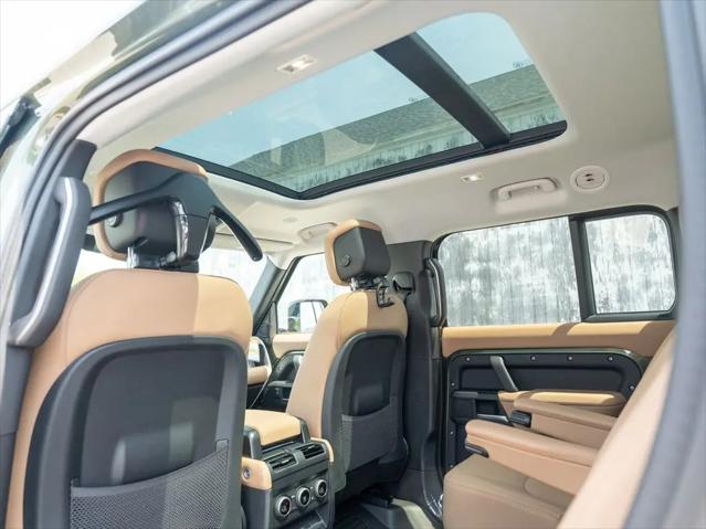 2026 Land Rover Defender P300 S