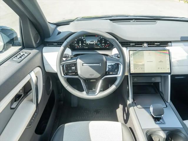 2026 Land Rover Discovery Sport Landmark