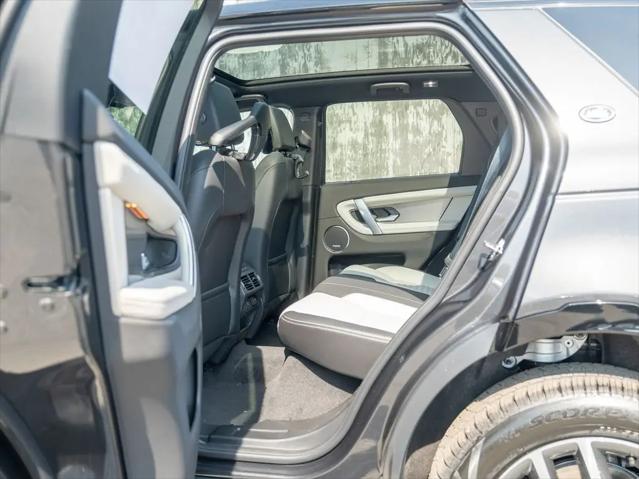 2026 Land Rover Discovery Sport Landmark