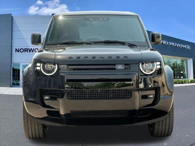 2026 Land Rover Defender P400 X-Dynamic SE