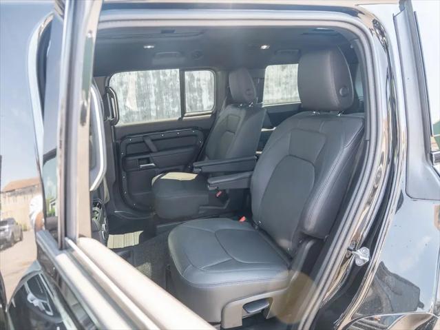 2026 Land Rover Defender P400 X-Dynamic SE