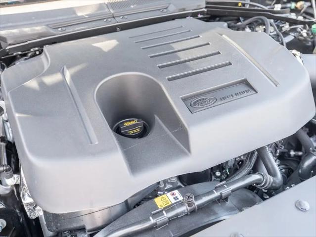 2026 Land Rover Defender P400 X-Dynamic SE